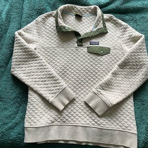 Patagonia quilted pullover
